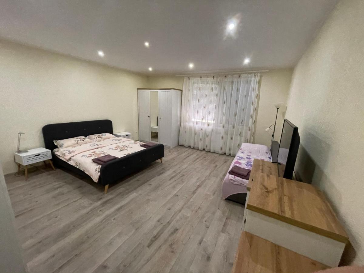 Battonya House公寓 外观 照片