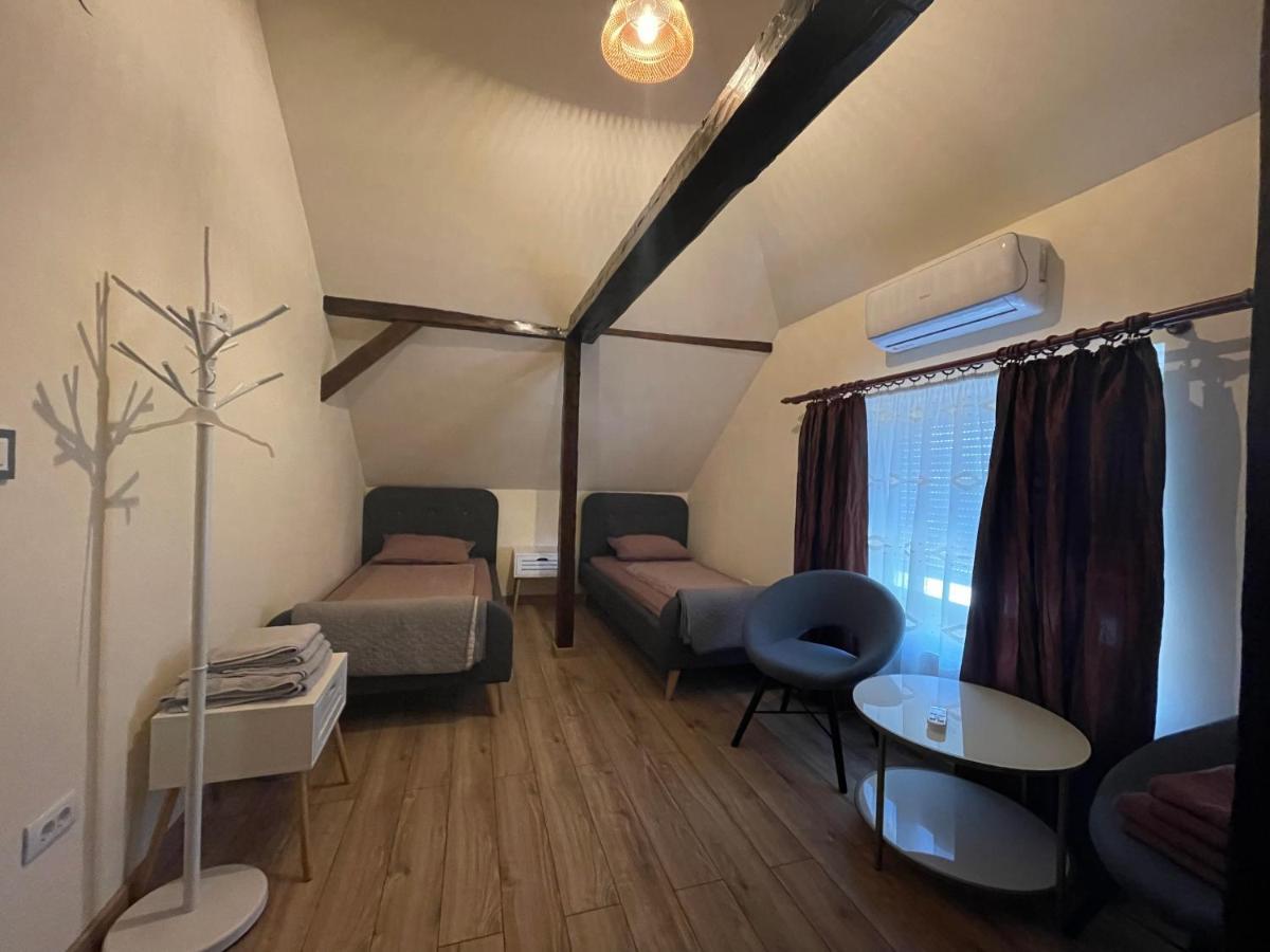 Battonya House公寓 外观 照片